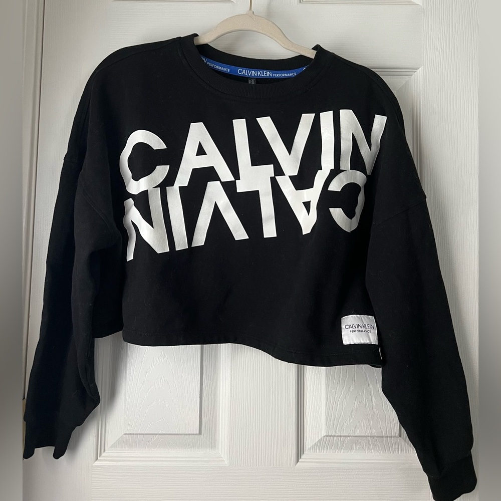 Calvin Klein Women's Black Crop Top